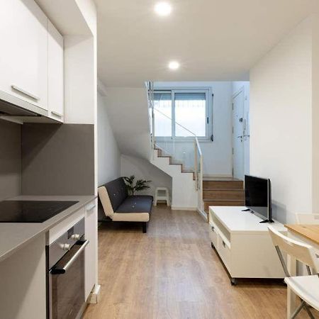 Apartment Live Camp Nou Оспиталет-де-Льобрегат Экстерьер фото